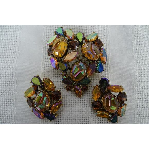 Vintage Elsa Schiaparelli Amber/Purple/Green AB Glass Brooch & Clip Earrings Set